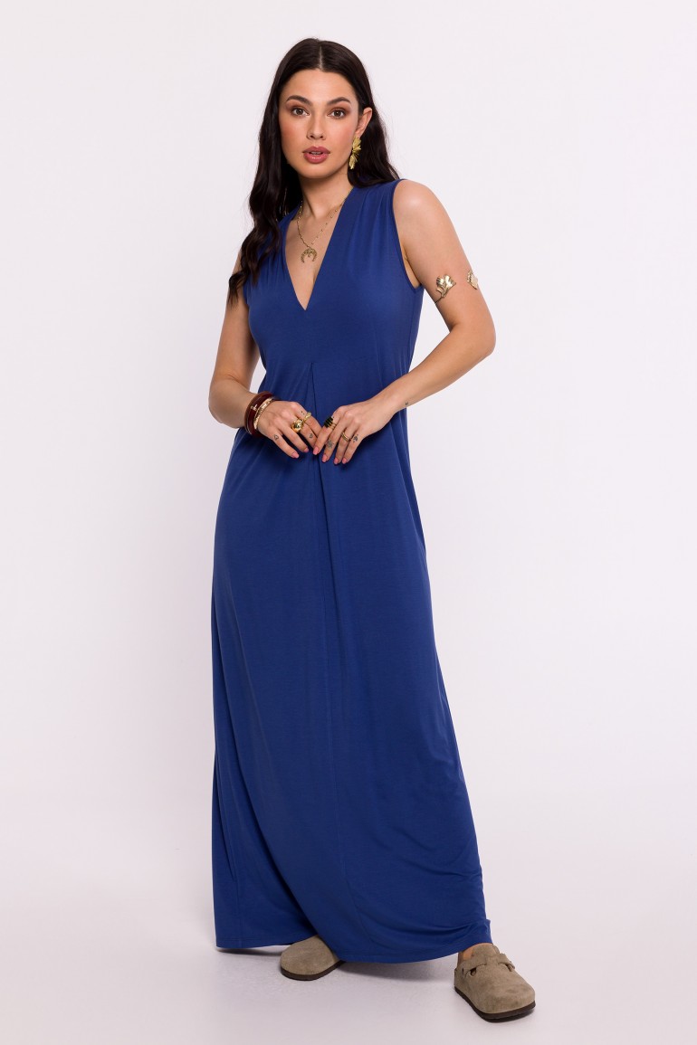 CM8085 Wiskozowa sukienka maxi z zakładką - niebieska
