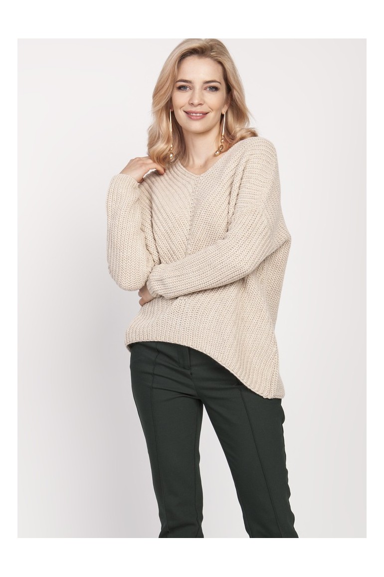CM4682 Duży wygodny sweter - beżowy