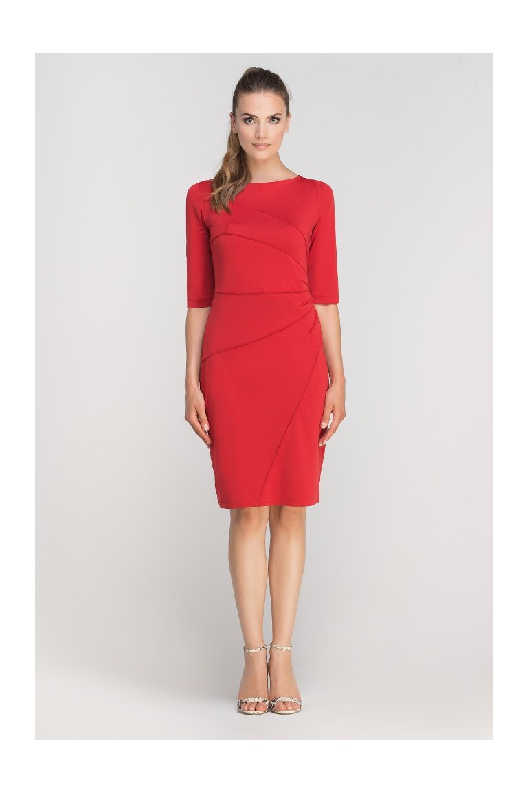 CM3362 Dopasowana sukienka z przeszyciami - czerwona