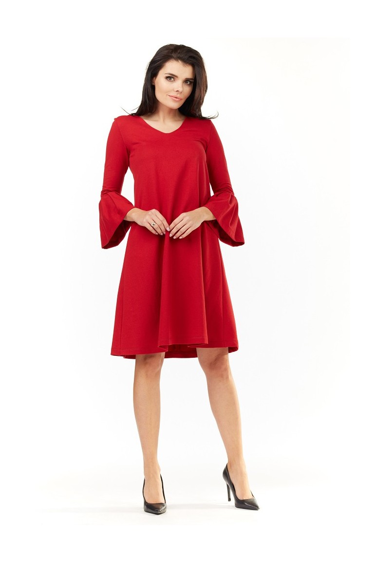 CM3498 Sukienka z falbanami przy rękawach - czerwona
