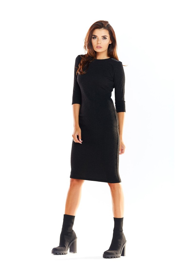 CM4879 Dopasowana sukienka midi z długimi rękawami - czarna