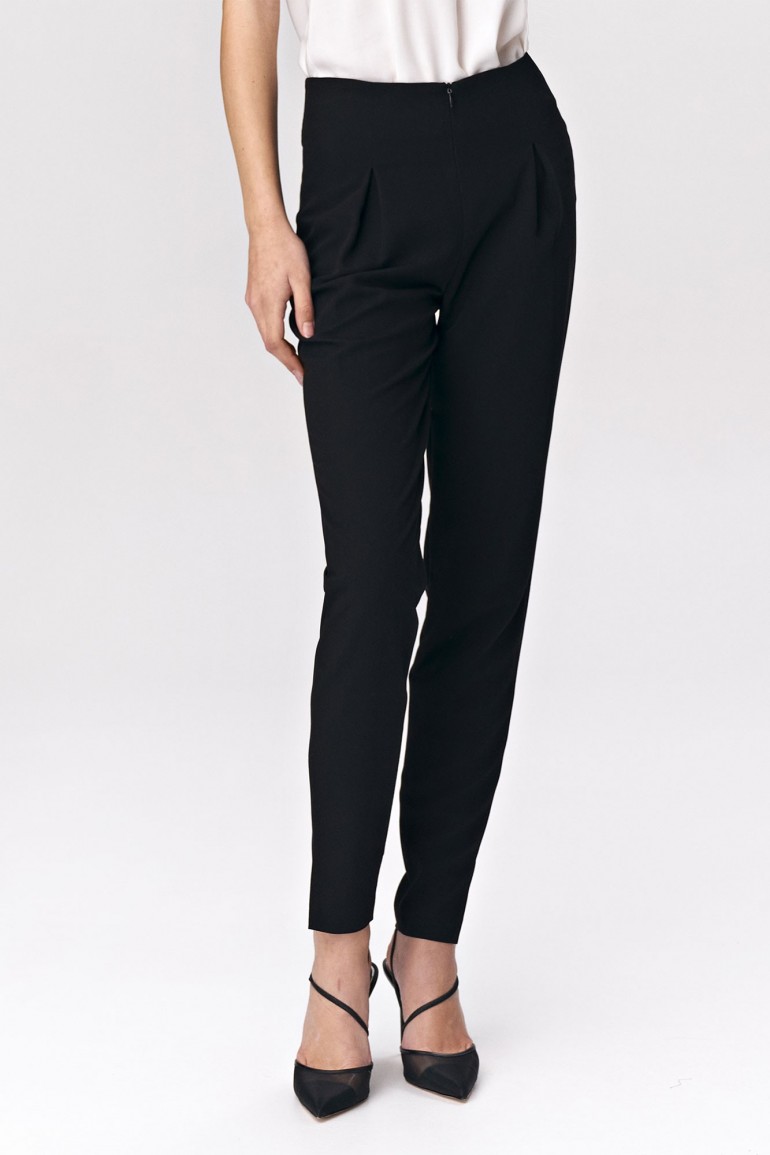 CM5158 Eleganckie spodnie z zaszewkami - czarne