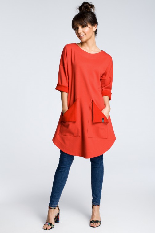 CM3601 Sukienka z wykładanymi kieszeniami - czerwona