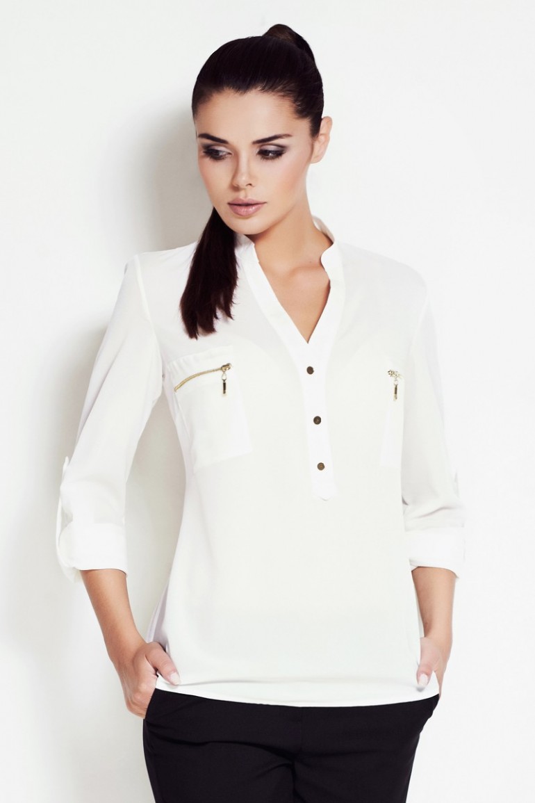 CM0631 AWAMA A51 Kobieca bluzka koszula ze stójką i kieszonkami - ecru