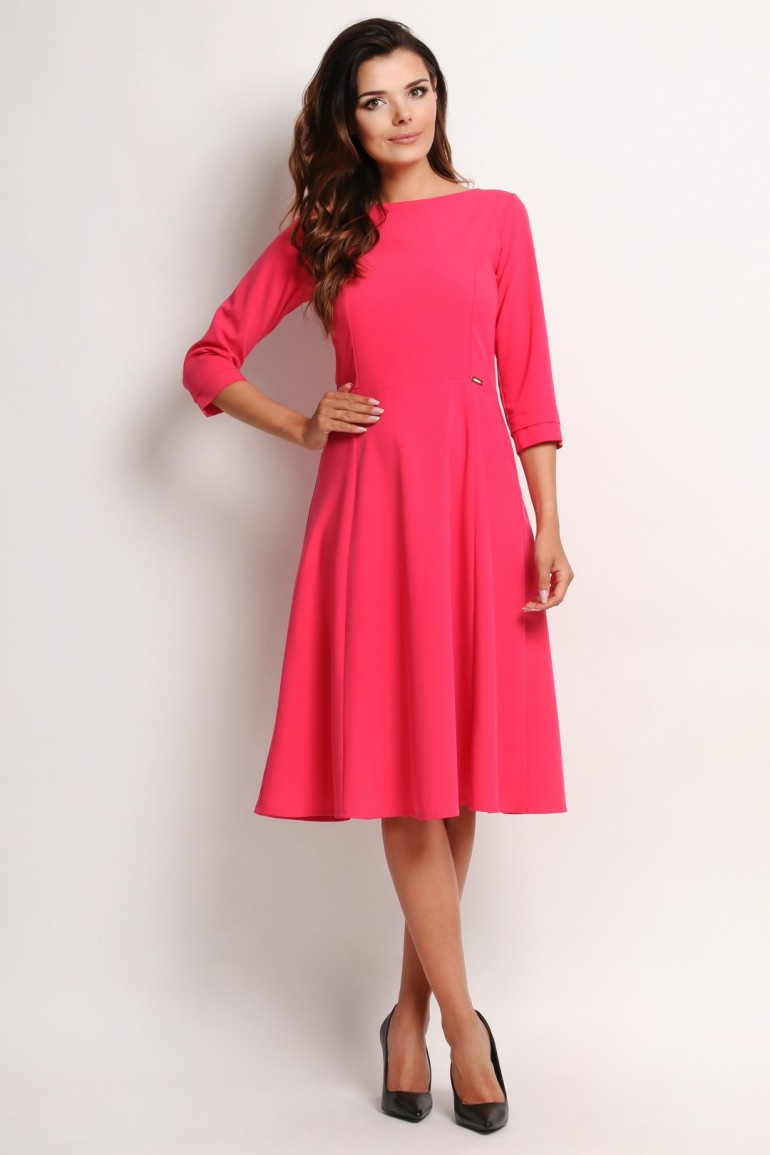 CM2011 Elegancka biurowa sukienka  - różowa
