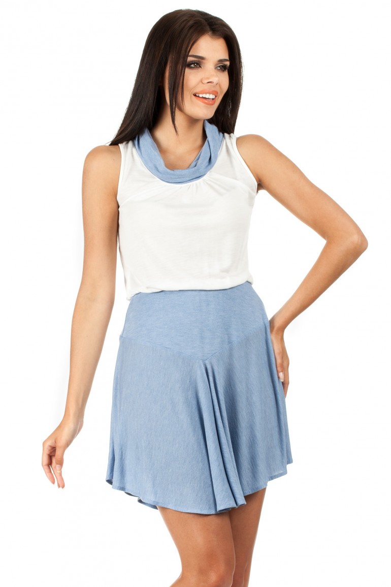 CM0813 Letnia sukienka z mini golfikiem - błękitna
