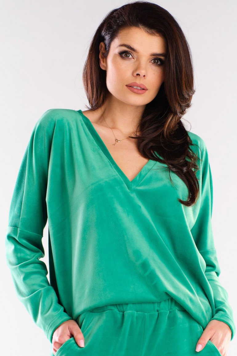 CM6006 Luźna bluza welurowa z dekoltem V - zielona