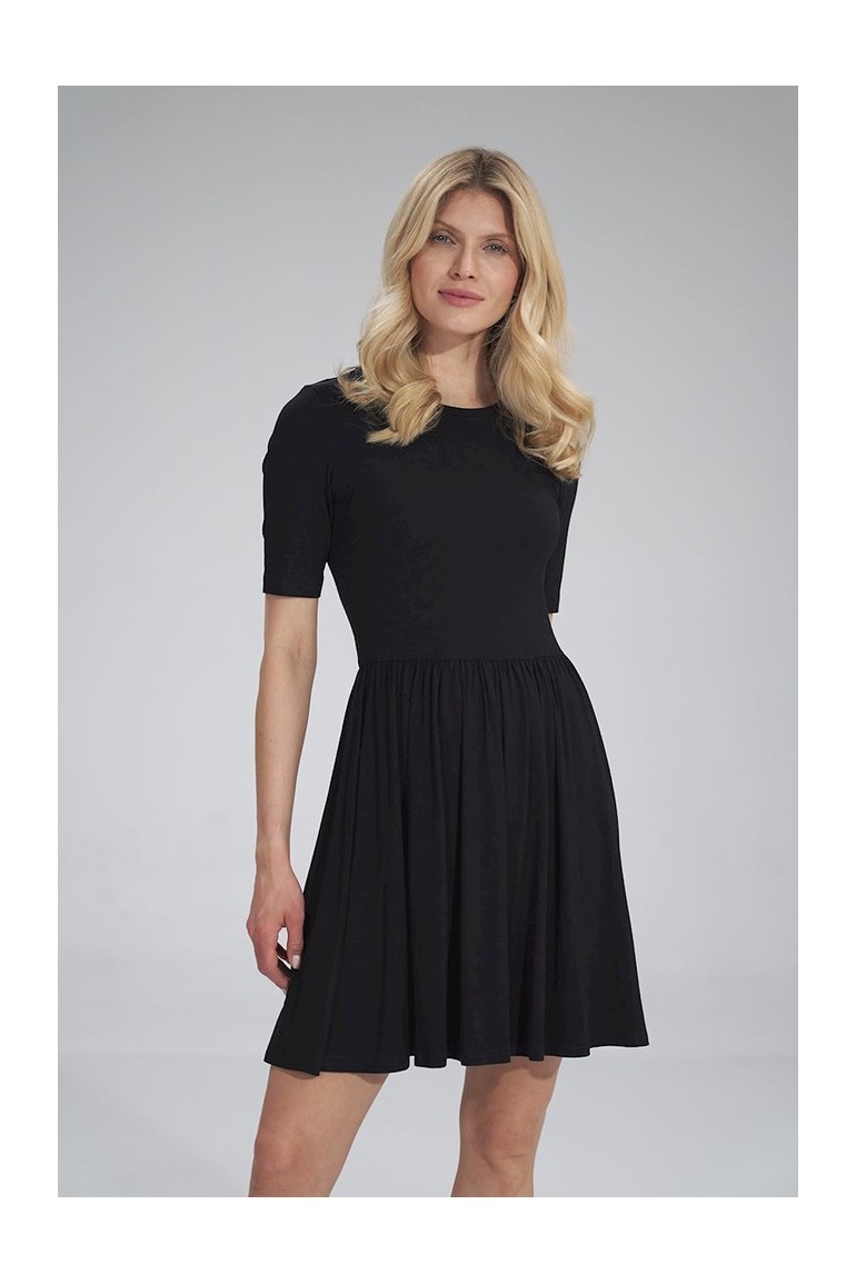 CM6021 Sportowa sukienka mini z krótkim rękawem - czarna