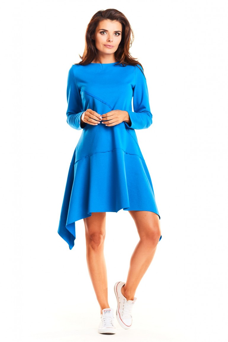 CM3955 Asymetryczna sukienka rozkloszowana - niebieska