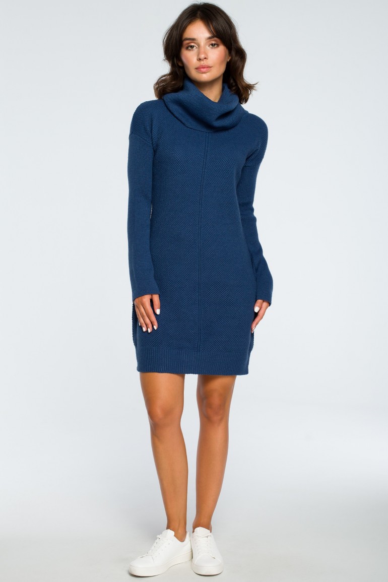 CM3997 Swetrowa sukienka mini z golfem - niebieska