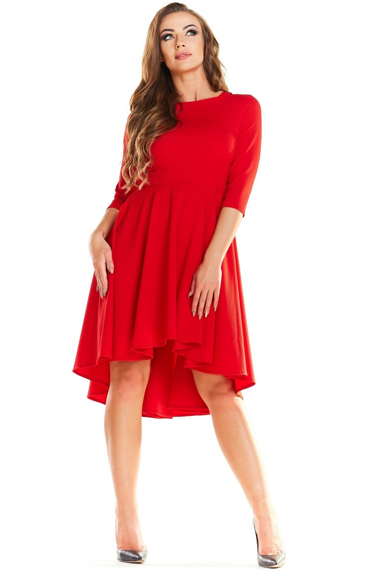 CM3983 Asymetryczna sukienka midi z krótkim rękawem - czerwona