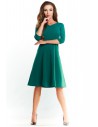 Trapezowa sukienka delikatnie rozkloszowana - zielona