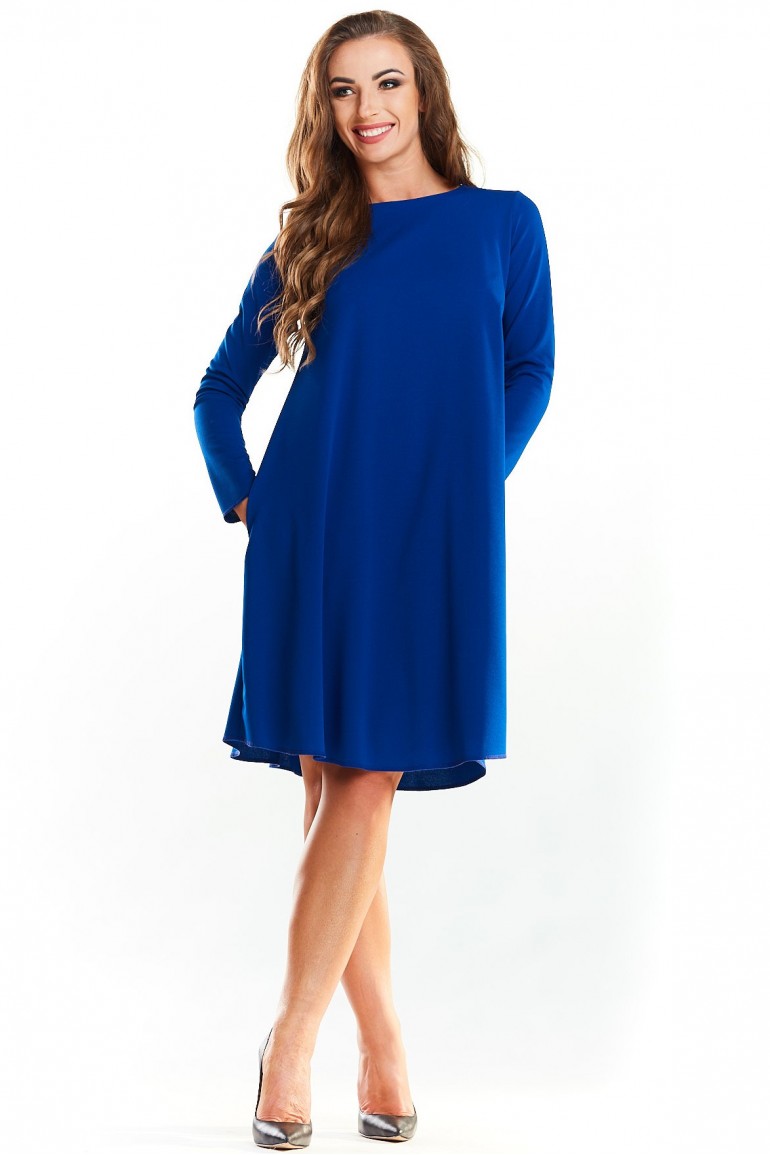 CM4036 Klasyczna sukienka delikatnie rozkloszowana - niebieska