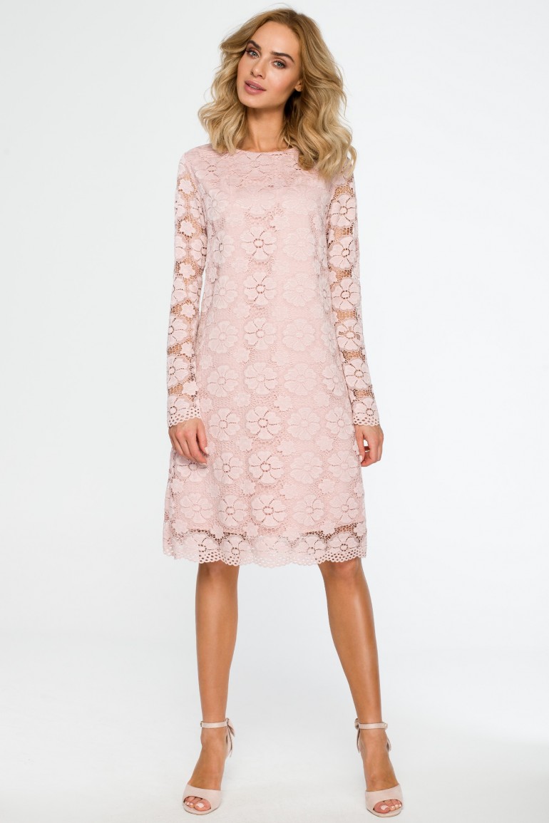 CM4016 Koronkowa sukienka trapezowa - różowa