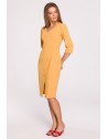 Sukienka z asymetrycznym przodem i guzikami - żółta
