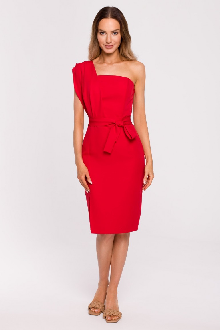 CM6531 Elegancka sukienka z szarfą na ramieniu - czerwona