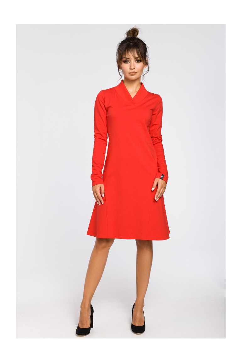 CM3182 Sukienka z klinami i wstawkami ze ściągacza - czerwona