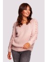 Sweter z warkoczowym splotem na rękawach - różowy