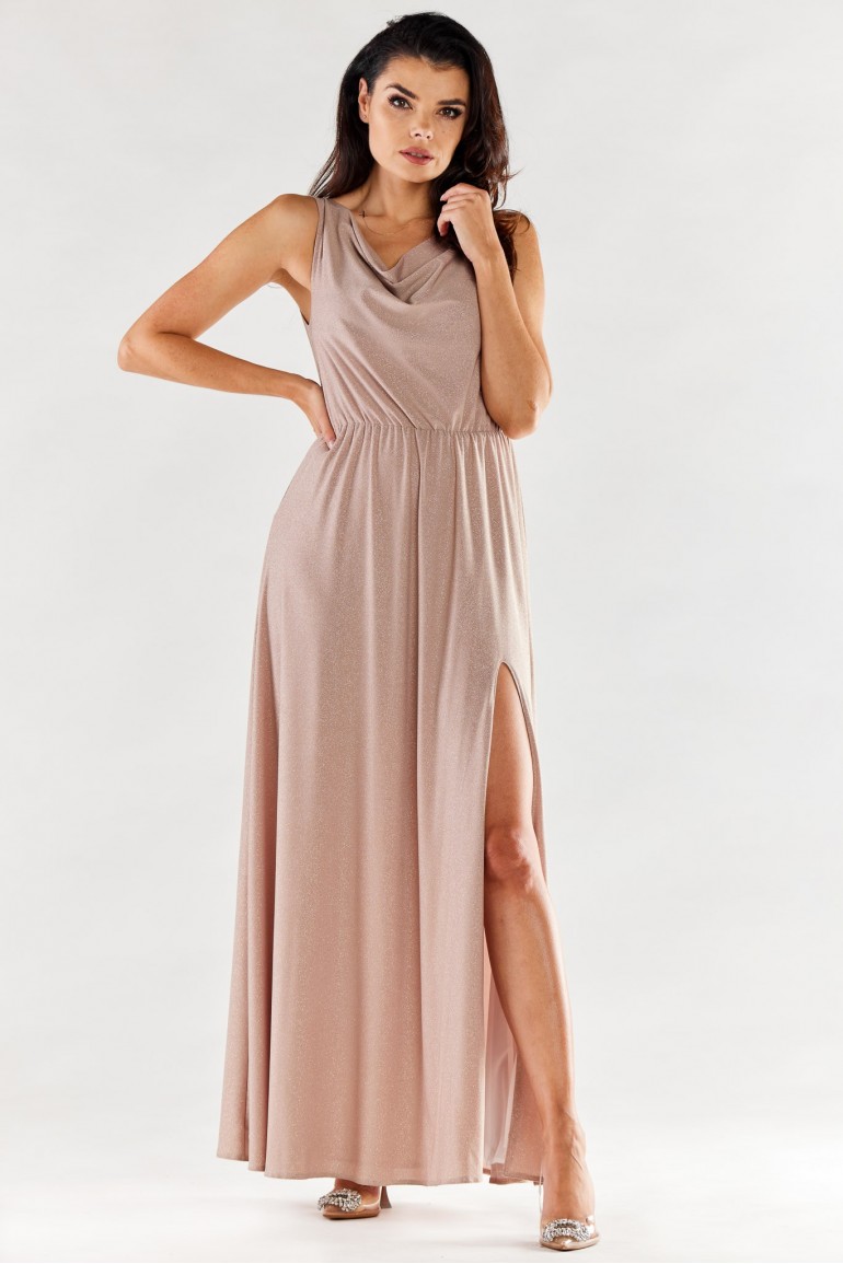 CM7042 Elegancka sukienka maxi z rozcięciem - beżowa