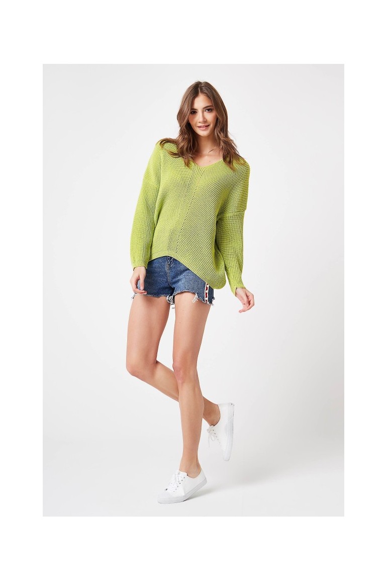 CM4210 Kobiecy sweter w serek - limonkowy