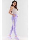 Spodnie z gumą w pasie i kieszeniami - fioletowo-beżowe