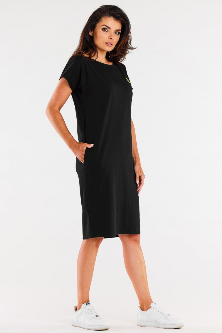CM7335 Wygodna sukienka z krótkim rękawem - czarna